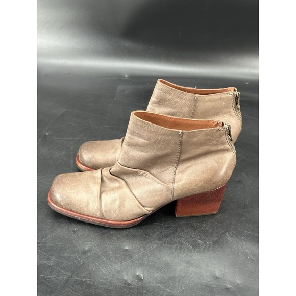 Kork-Ease Shoes - Kork Ease Kissel Boot Ruched Ankle Bootie SZ‎ 7 M Rustic Brown Boots